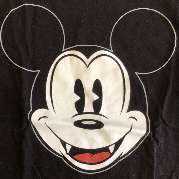 Kids' Old Navy Disney Mickey Mouse Vampire Short Sleeved T-Shirt - Picture 3 of 5